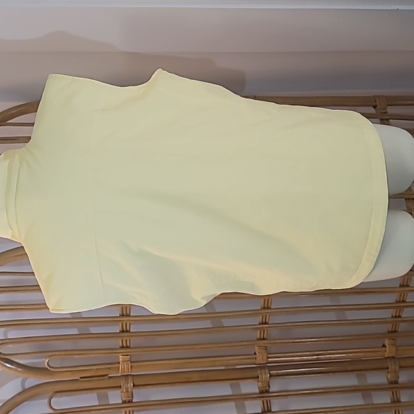 IZOD Reversible Butter yellow vest women's size large fleece and wind breaker - Picture 4 of 10